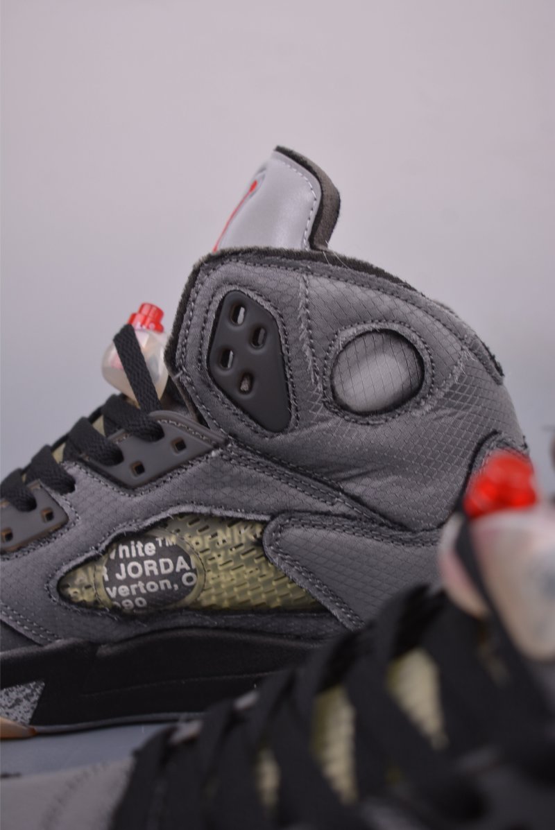 Off-White X Jordan Air Jordan 5 Retro 'Black' view