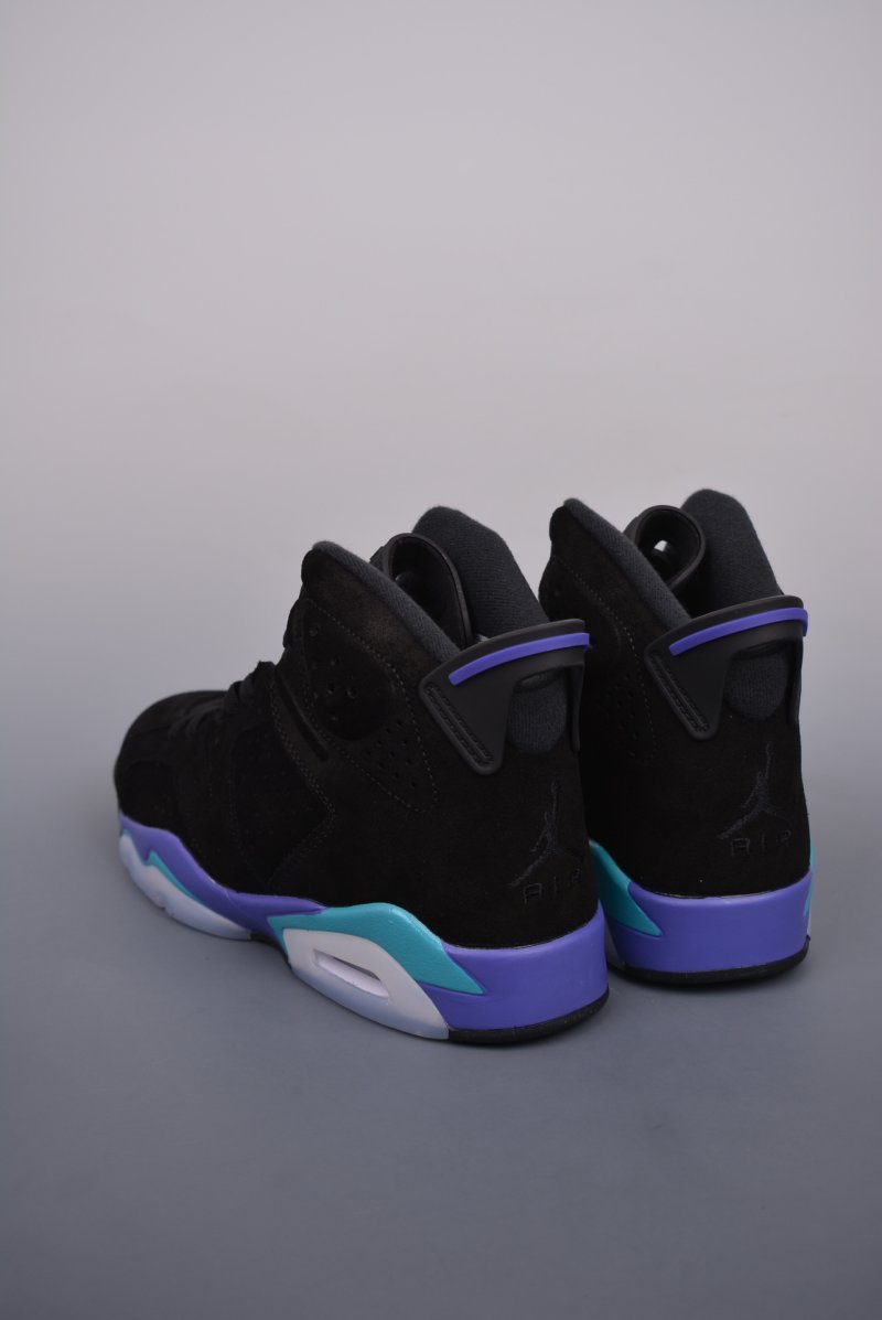 Air Jordan 6 Retro view