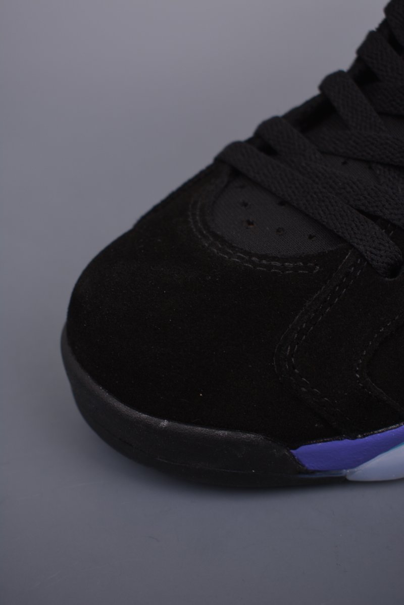 Air Jordan 6 Retro view