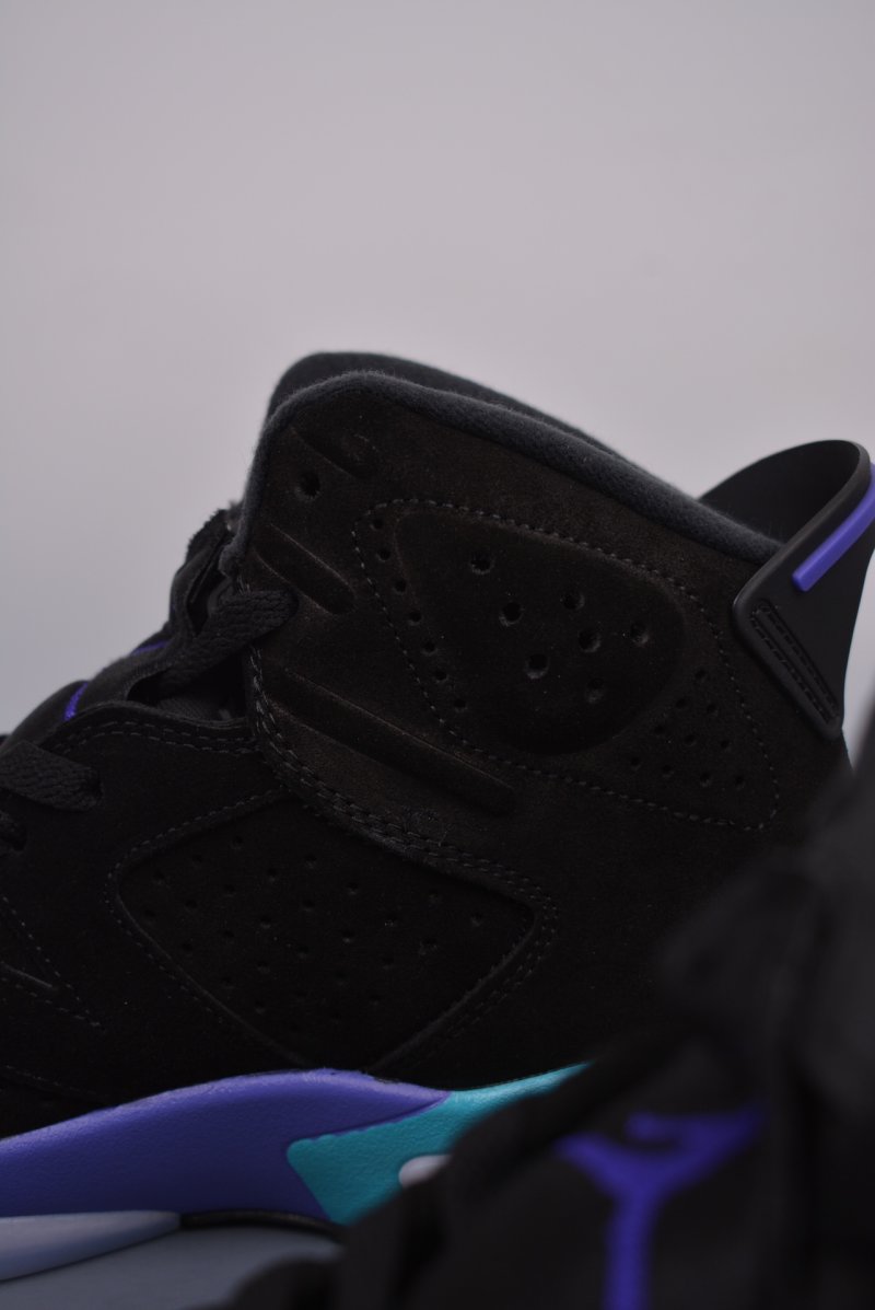 Air Jordan 6 Retro view