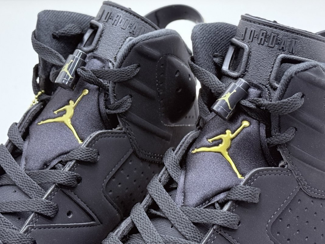 Air Jordan 6 Retro 'Toro Bravo Black / Gold' view