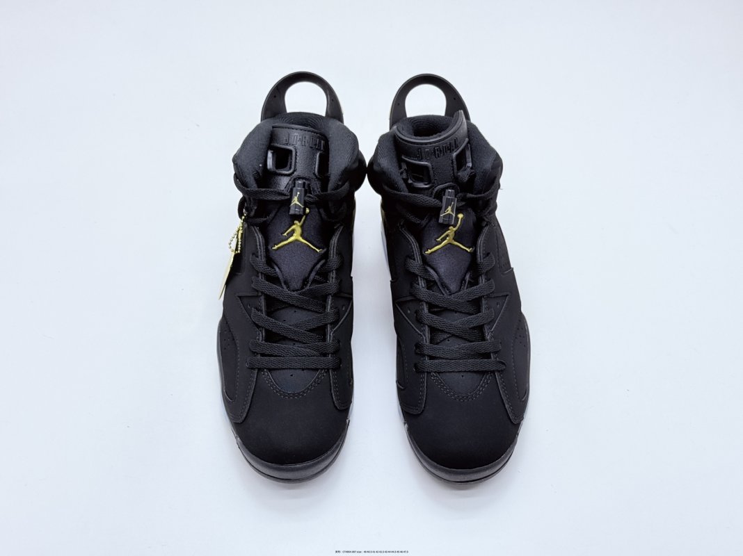 Air Jordan 6 Retro 'Toro Bravo Black / Gold' view