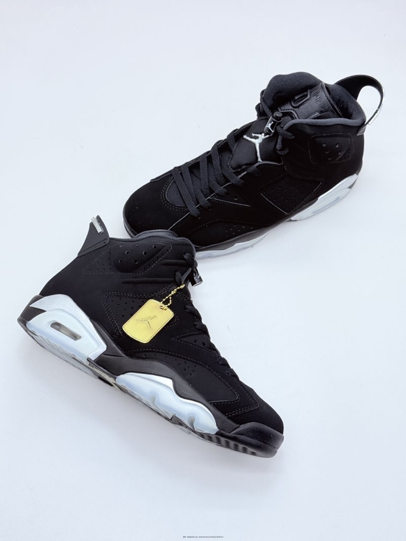 Air Jordan 6 Retro 'Toro Bravo Black / Silver' view