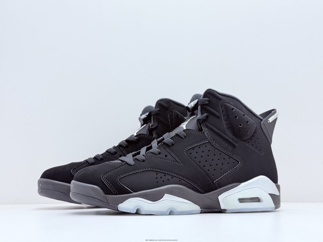Air Jordan 6 Retro 'Toro Bravo Black / Silver' view