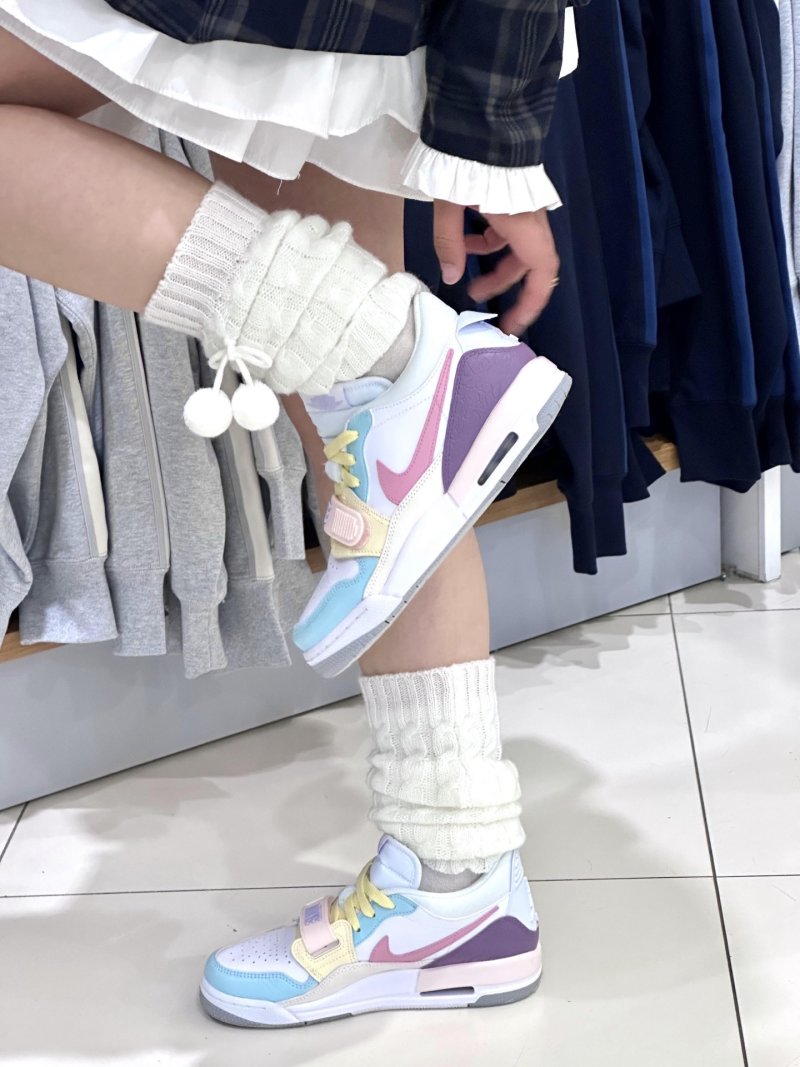 Air Jordan Legacy 312 view