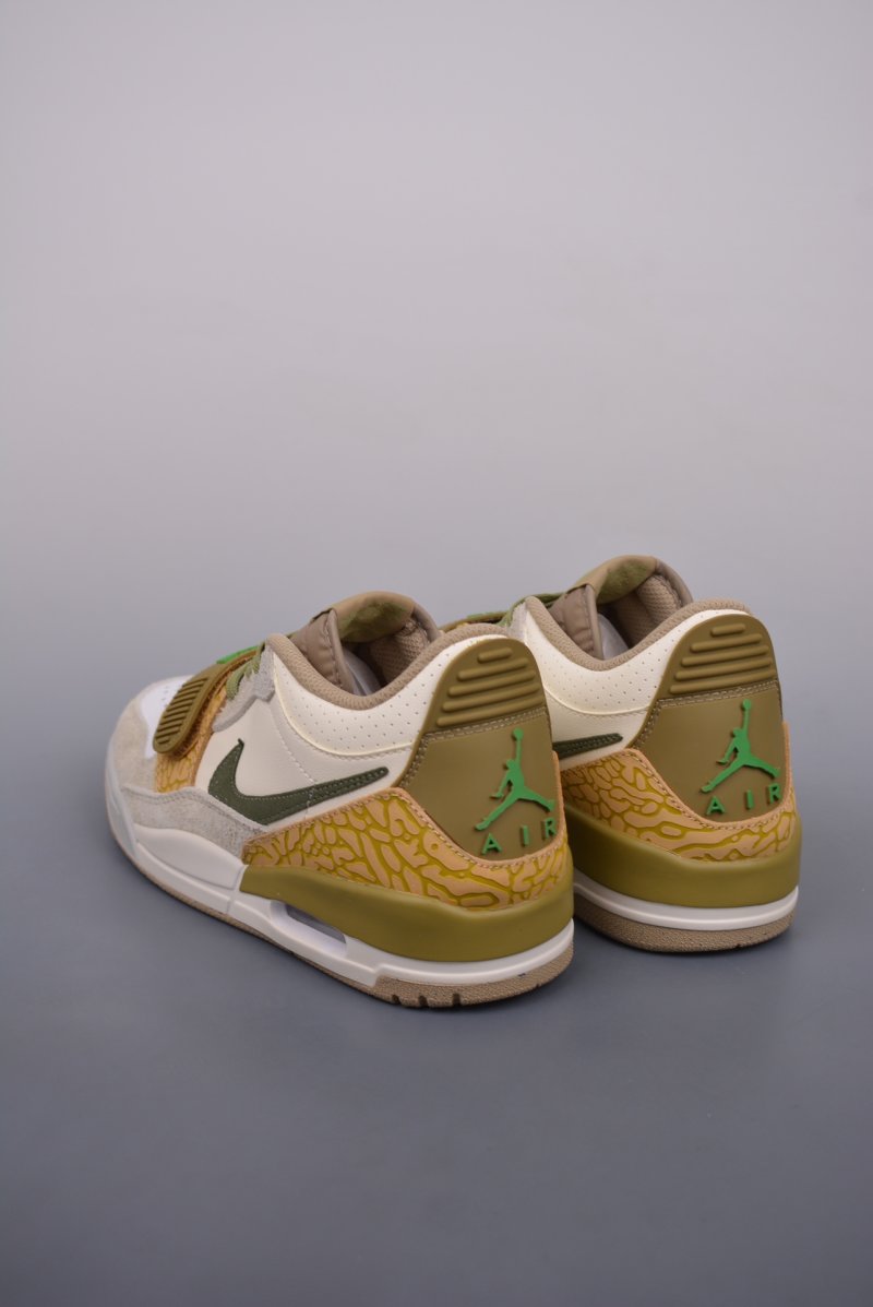 Air Jordan Legacy 312 Trainer view