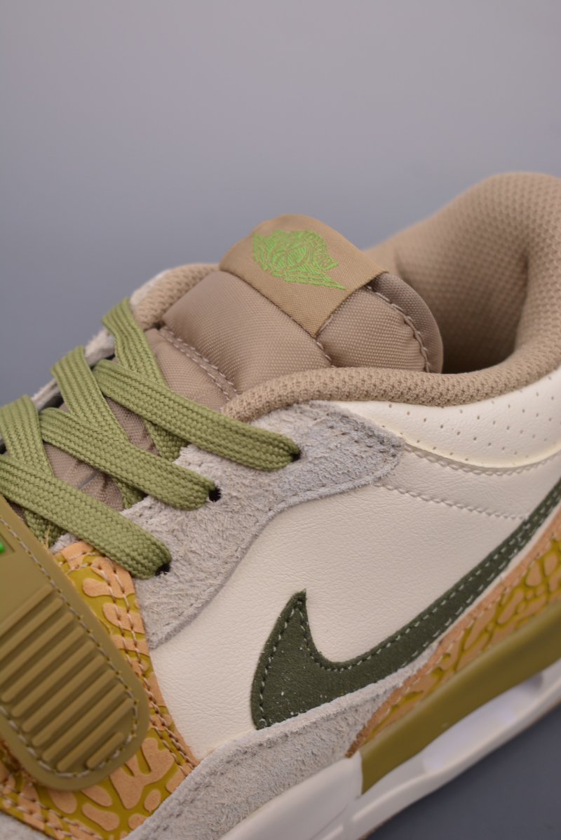 Air Jordan Legacy 312 Trainer view