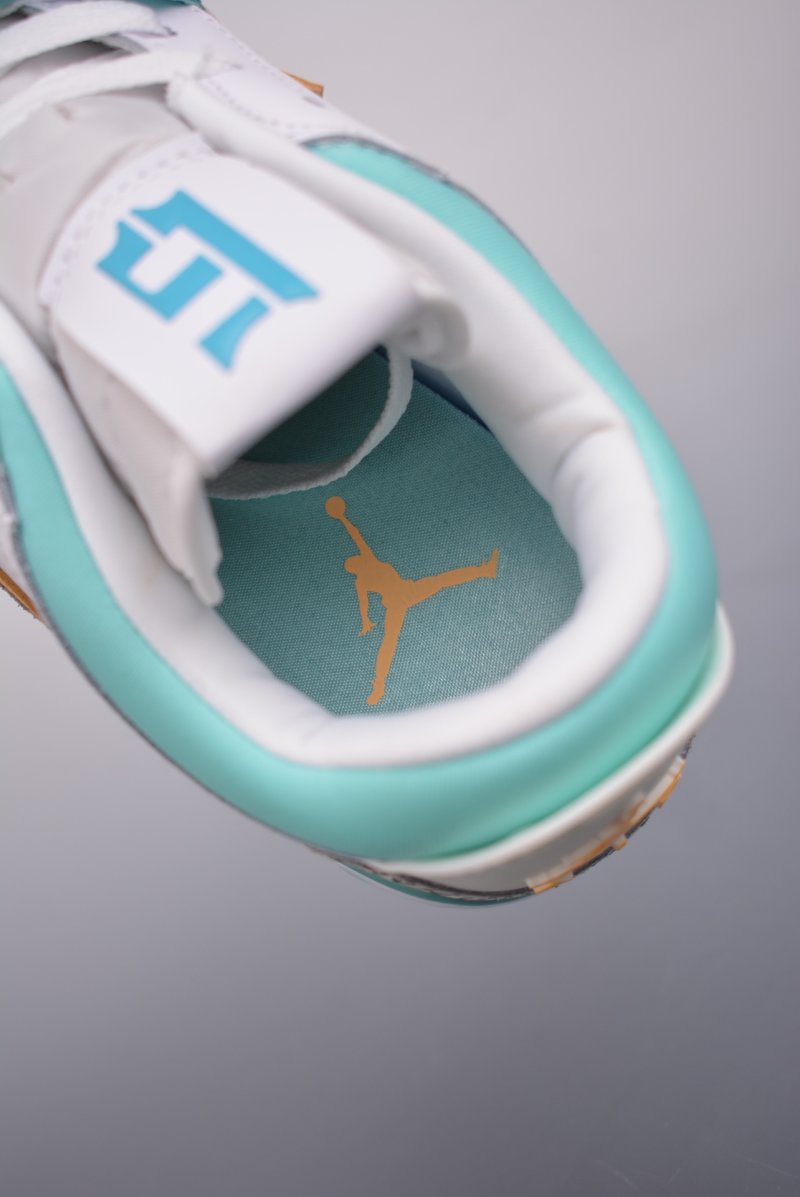 Air Jordan Legacy 312 Trainer view