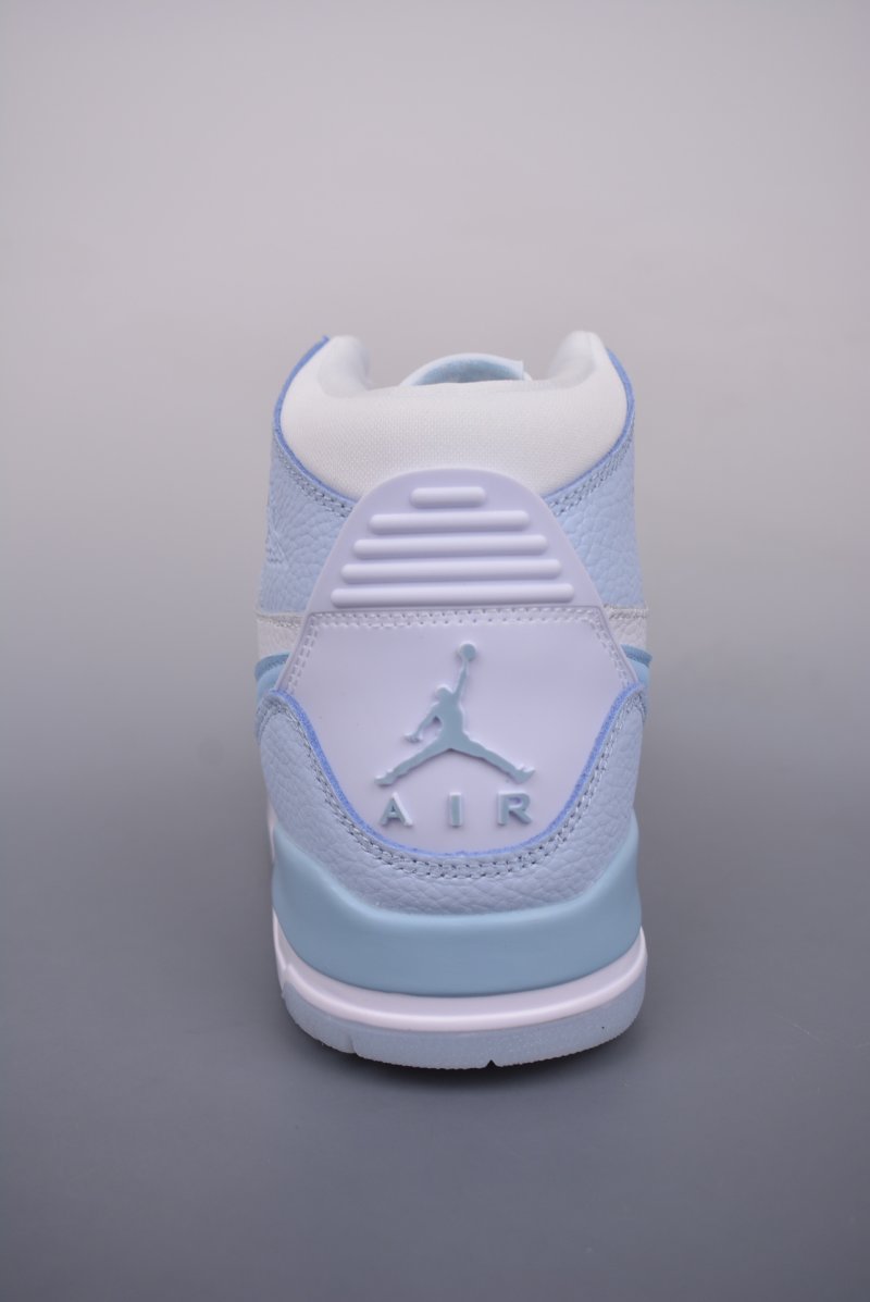 Air Jordan Legacy 312 Trainer view