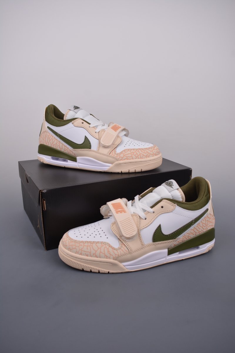 Air Jordan Legacy 312 Trainer view
