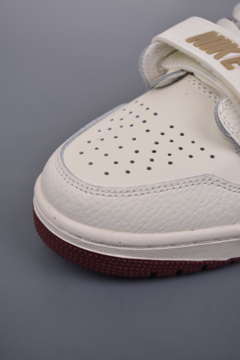 Air Jordan Legacy 312 view