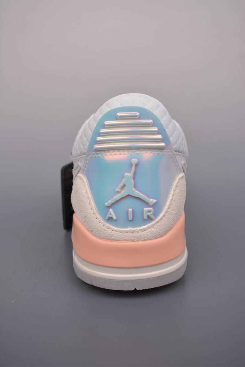 Air Jordan Legacy 312 view
