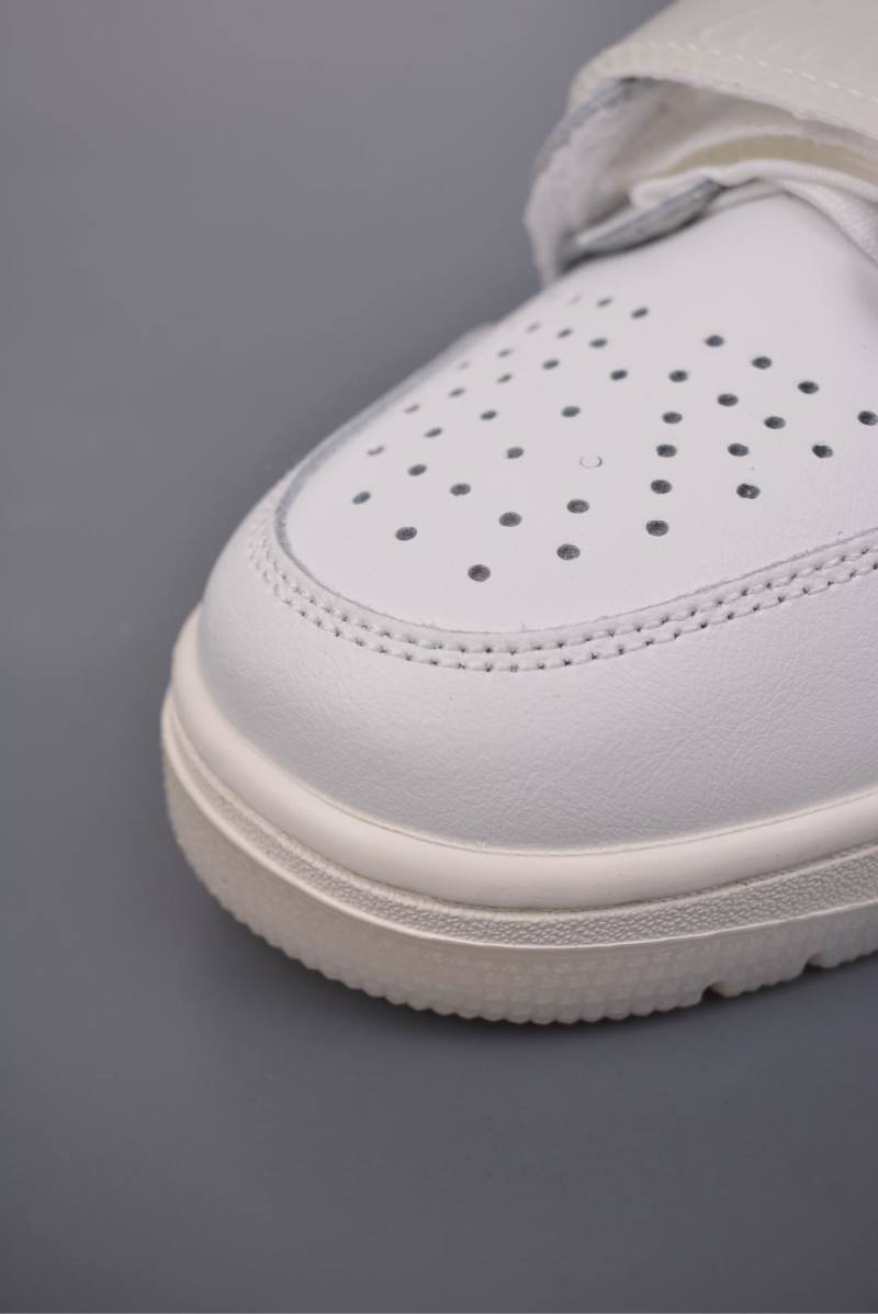 Air Jordan Legacy 312 view