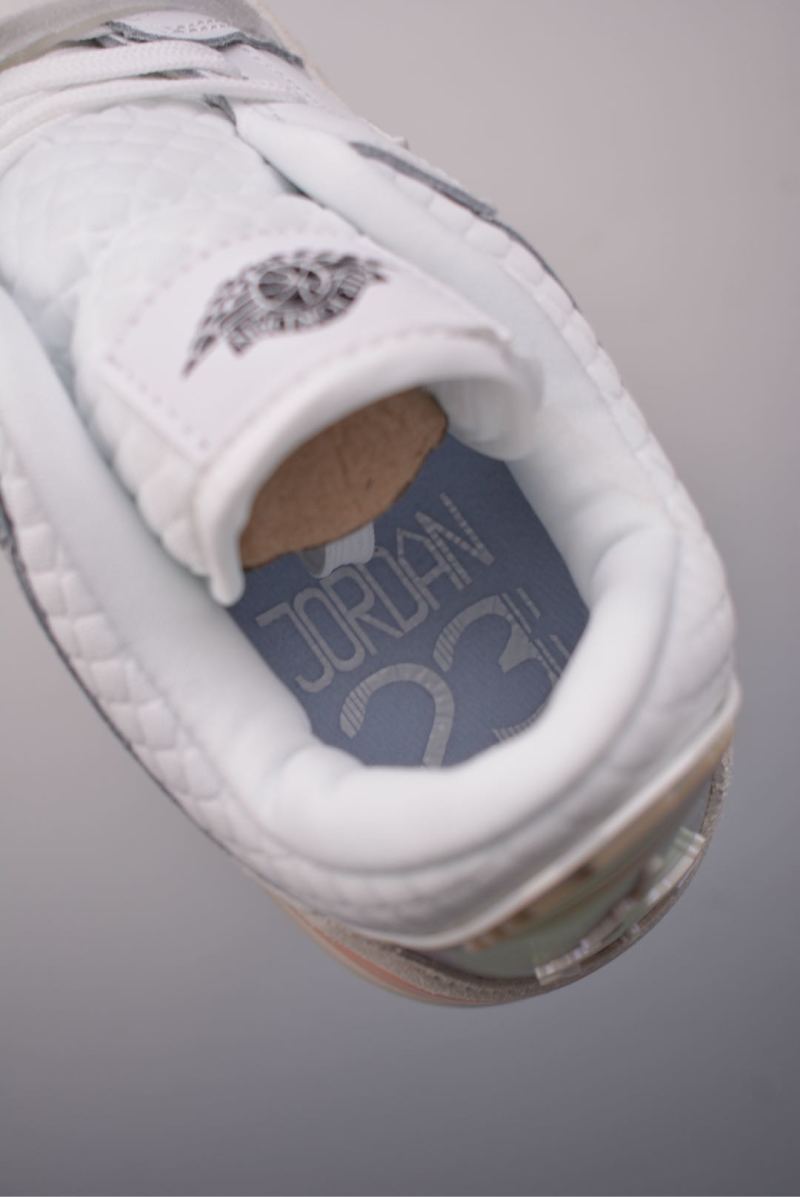 Air Jordan Legacy 312 view
