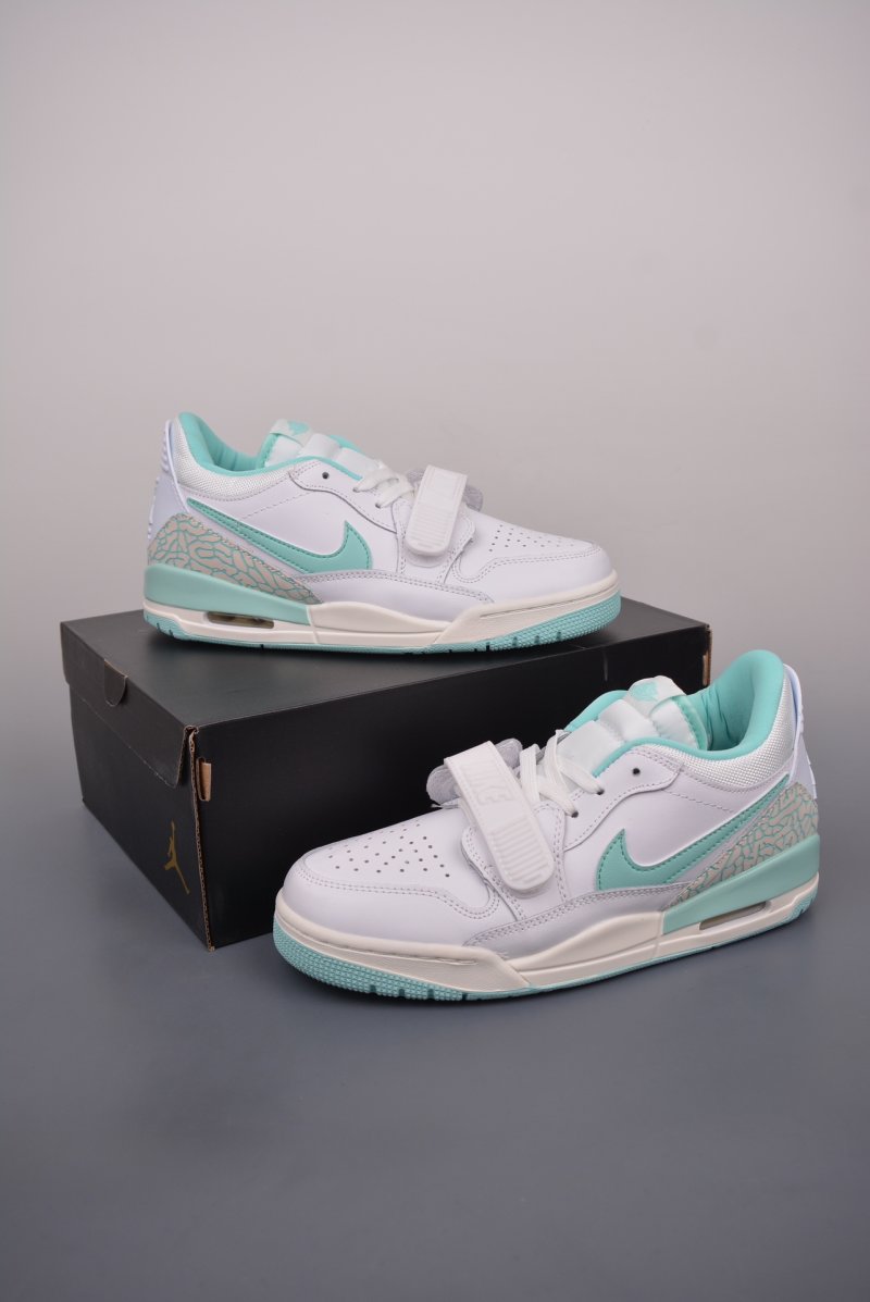 Air Jordan Legacy 312 view