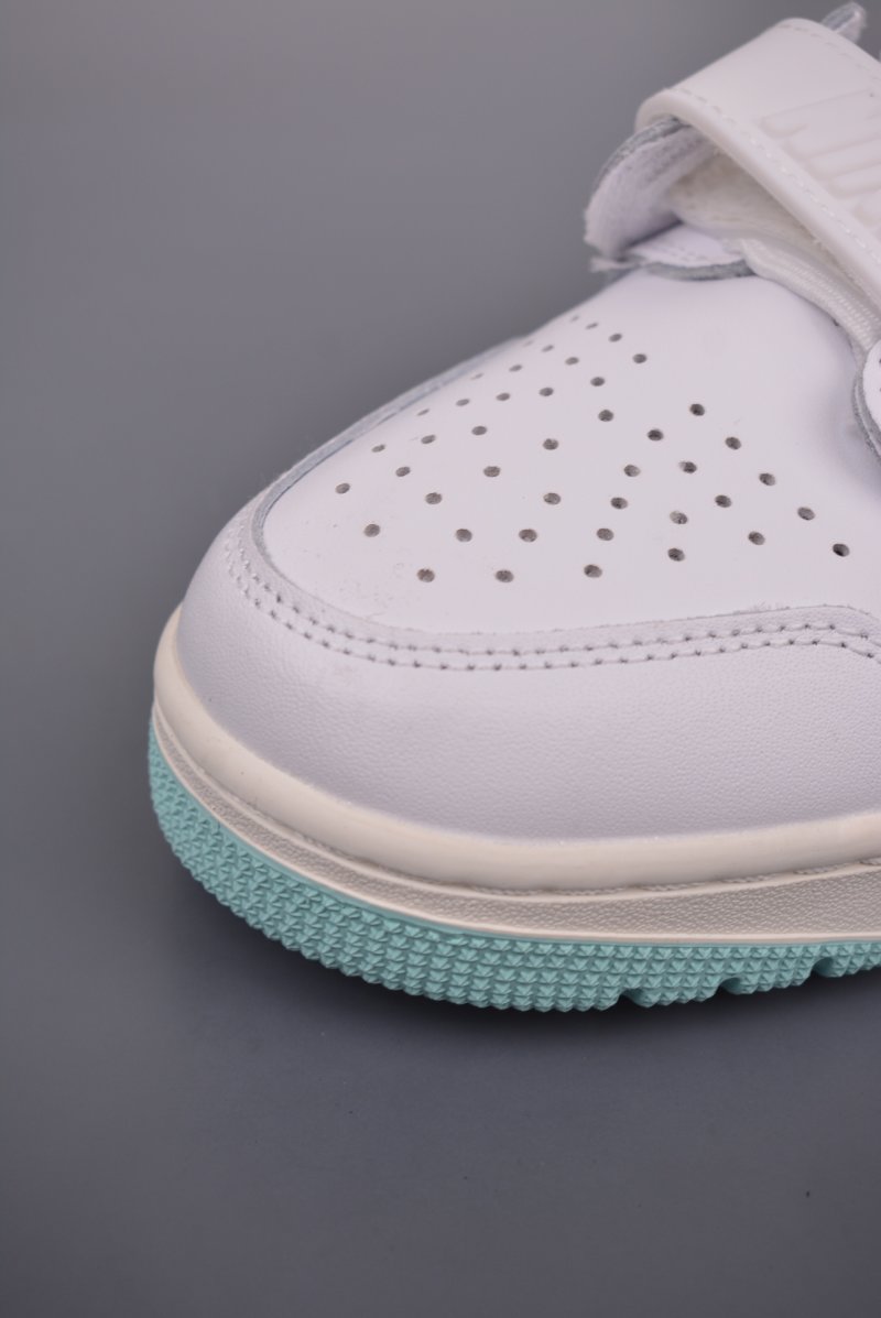Air Jordan Legacy 312 view