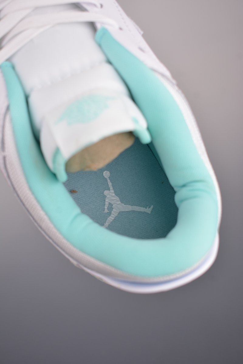 Air Jordan Legacy 312 view
