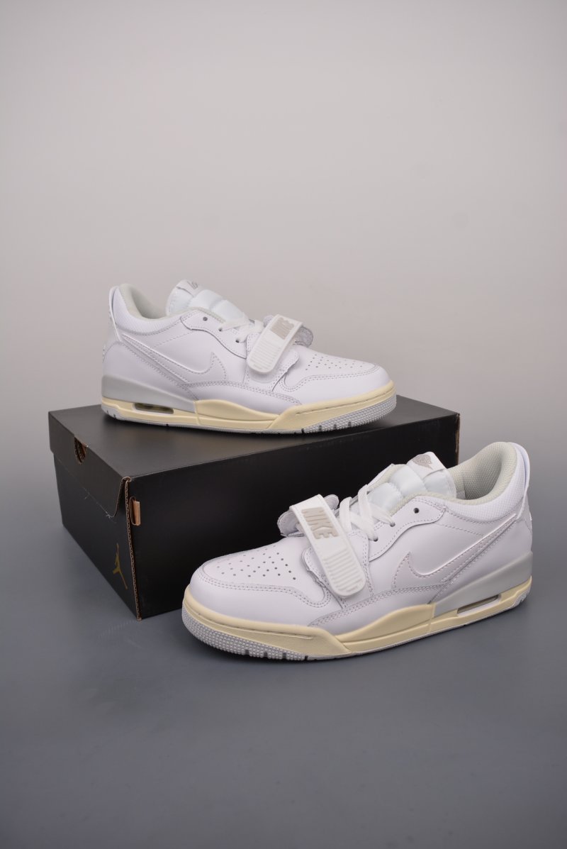 Air Jordan Legacy 312 view