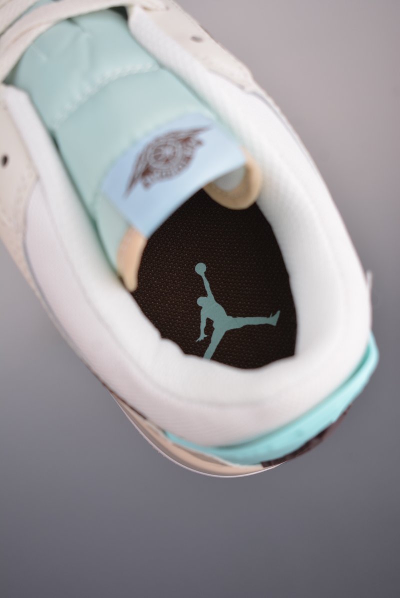 Air Jordan Legacy 312 view