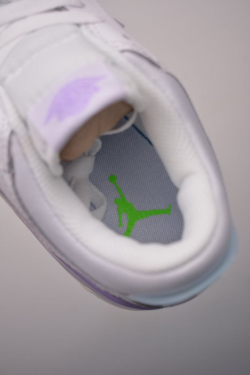 Air Jordan Legacy 312 view