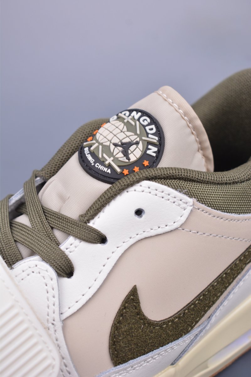 Air Jordan Legacy 312 view