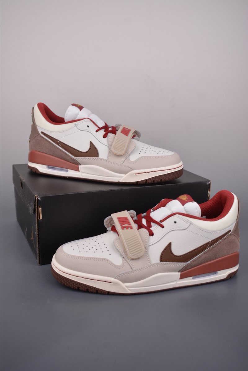 Air Jordan Legacy 312 view