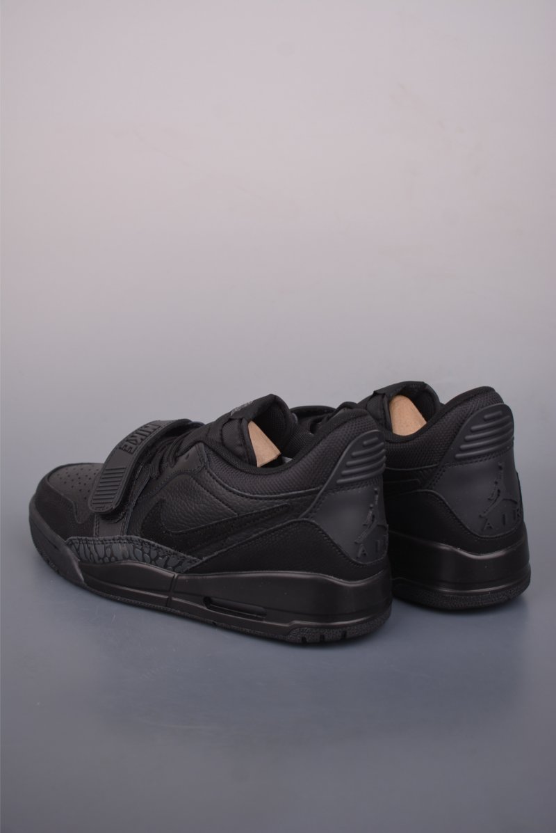 Air Jordan Legacy 312 view