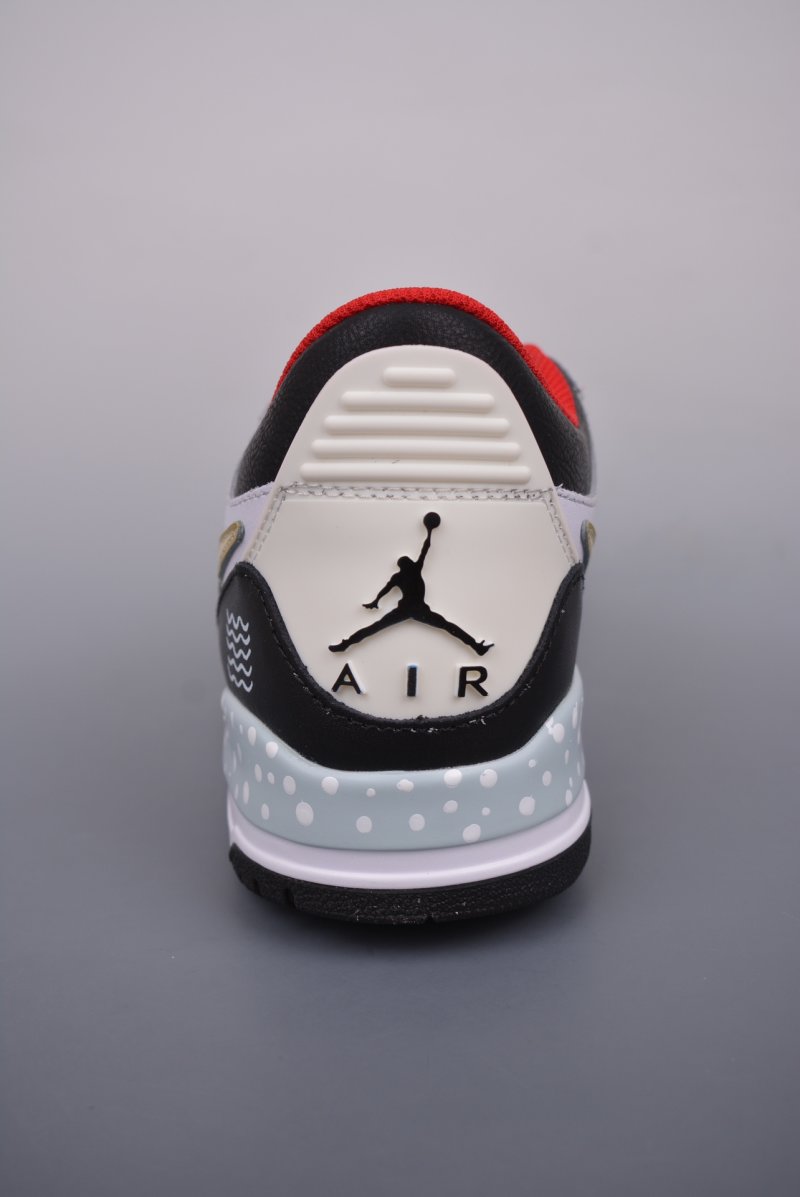 Air Jordan Legacy 312 Low view