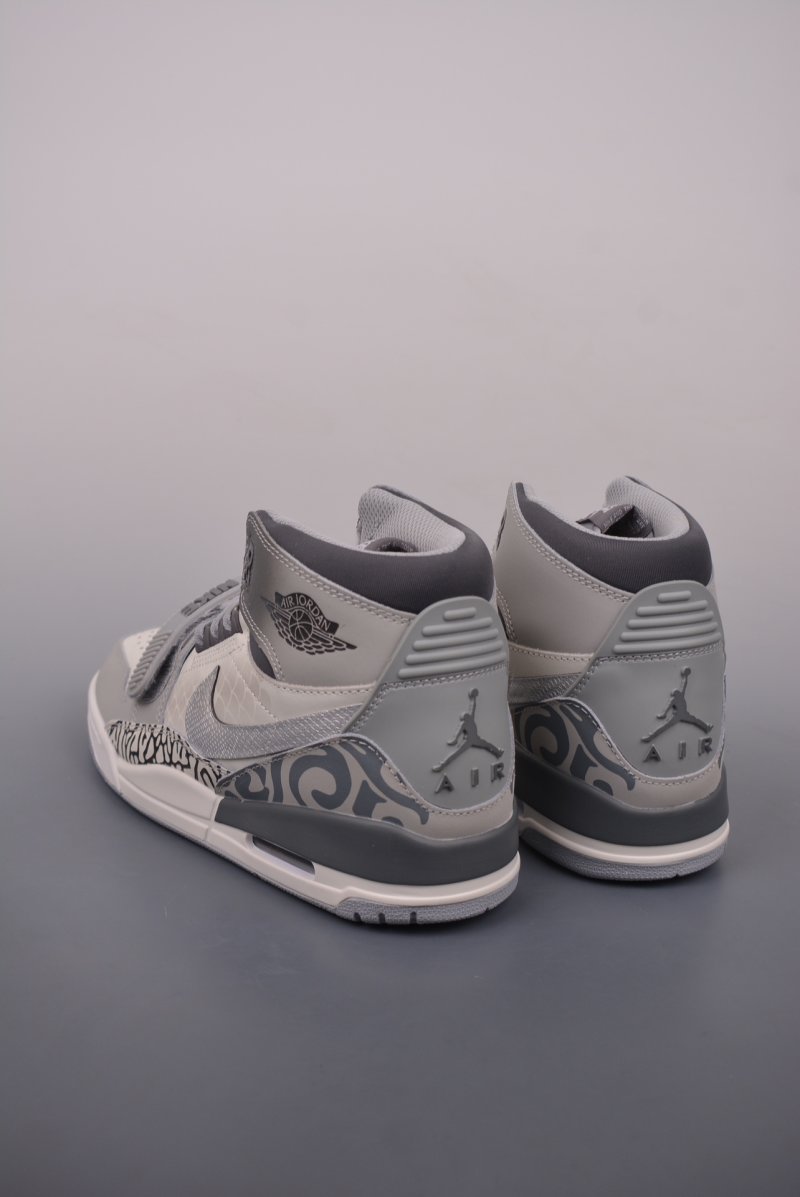 Air Jordan Legacy 312 view