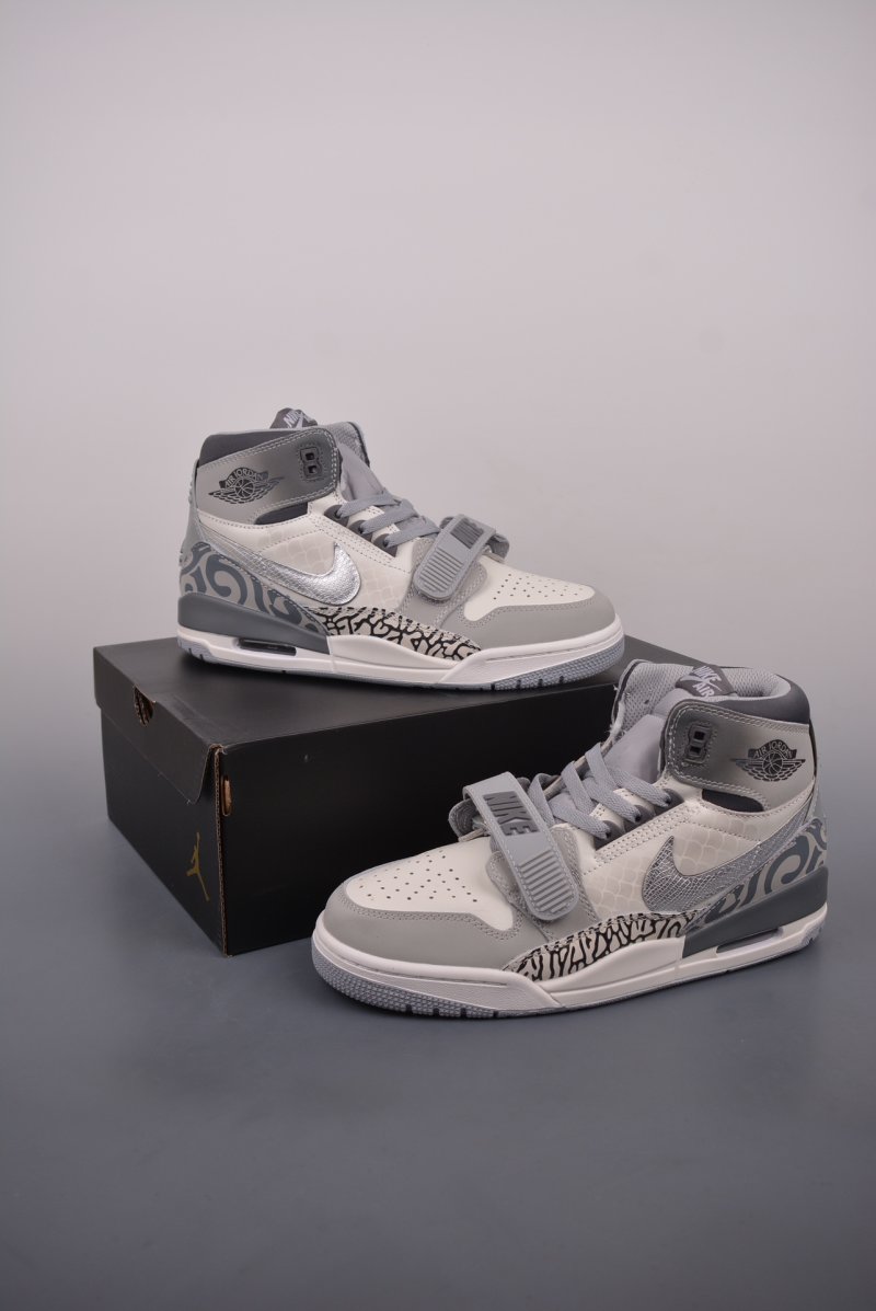 Air Jordan Legacy 312 view