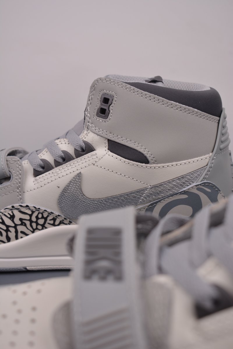 Air Jordan Legacy 312 view