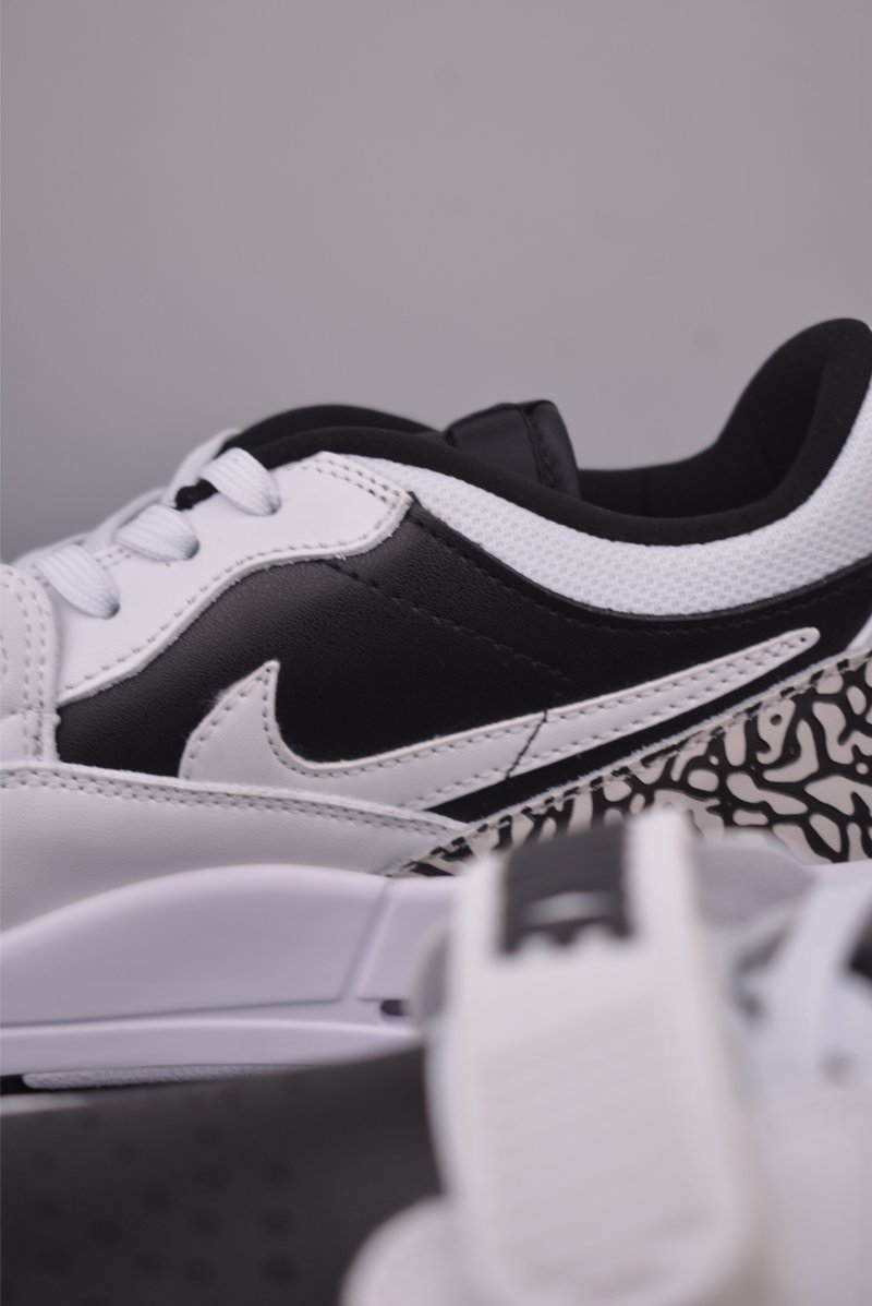 Air Jordan Legacy 312 'Panda' view