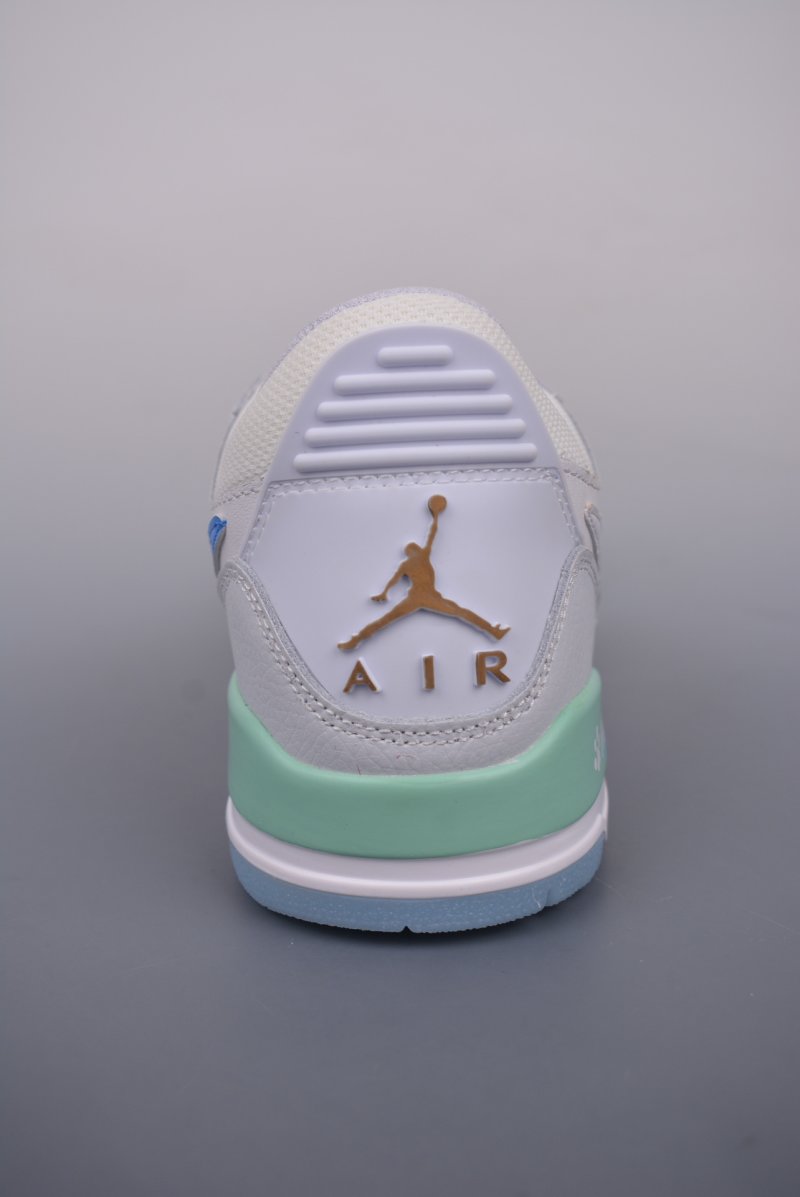 Air Jordan Legacy 312 view