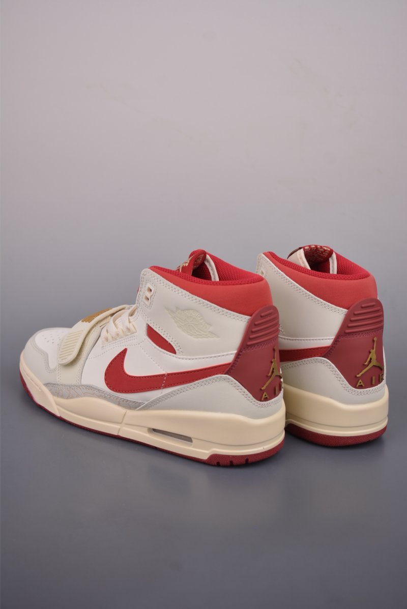 Air Jordan Legacy 312 view