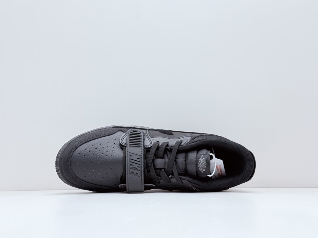 Air Jordan Legacy 312 'Black' view