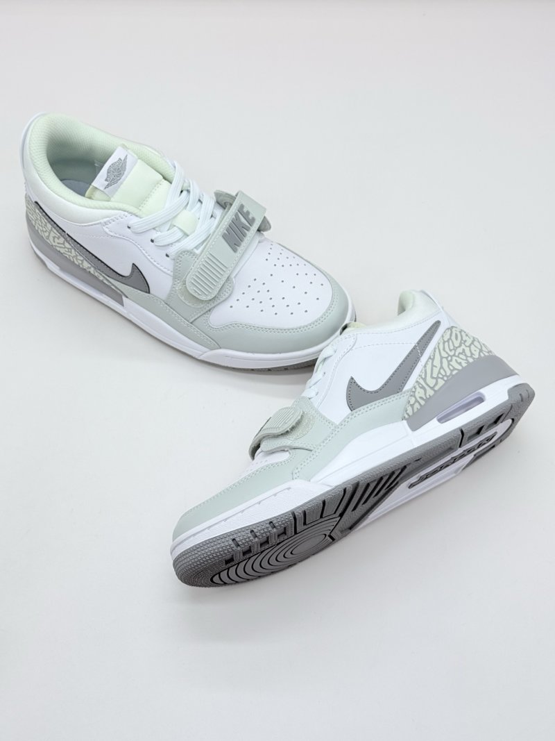 Air Jordan Legacy 312 Low 'White / Silver' view