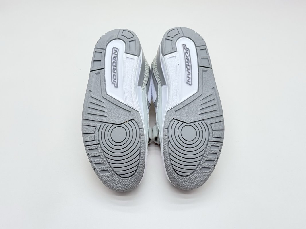 Air Jordan Legacy 312 Low 'White / Silver' view