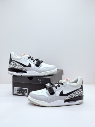 Air Jordan Legacy 312 Low 'Panda White / Grey' view 1