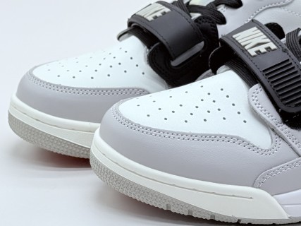 Air Jordan Legacy 312 Low 'Panda White / Grey' view 10