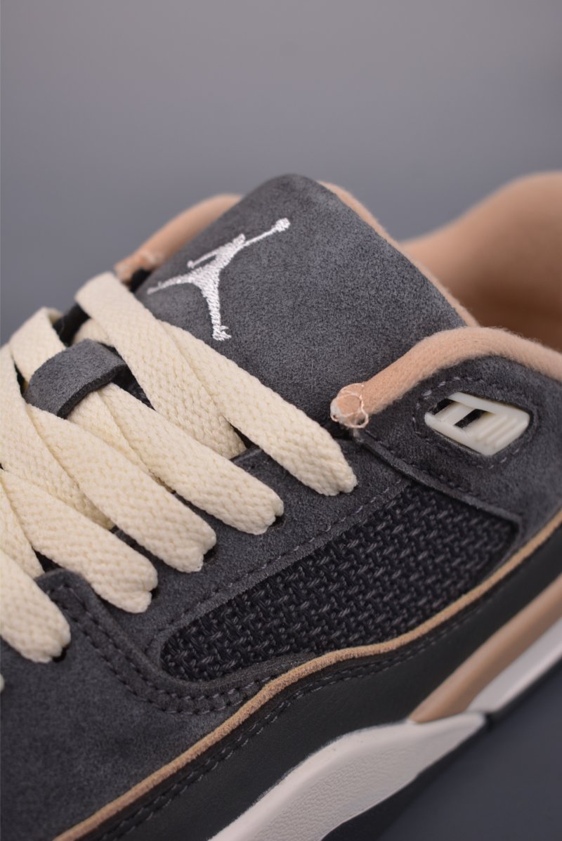 Air Jordan Flight Court view