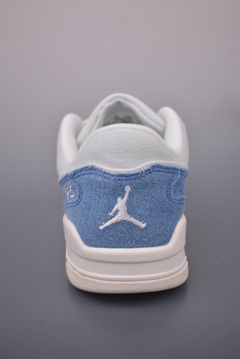 Air Jordan Flight Court view