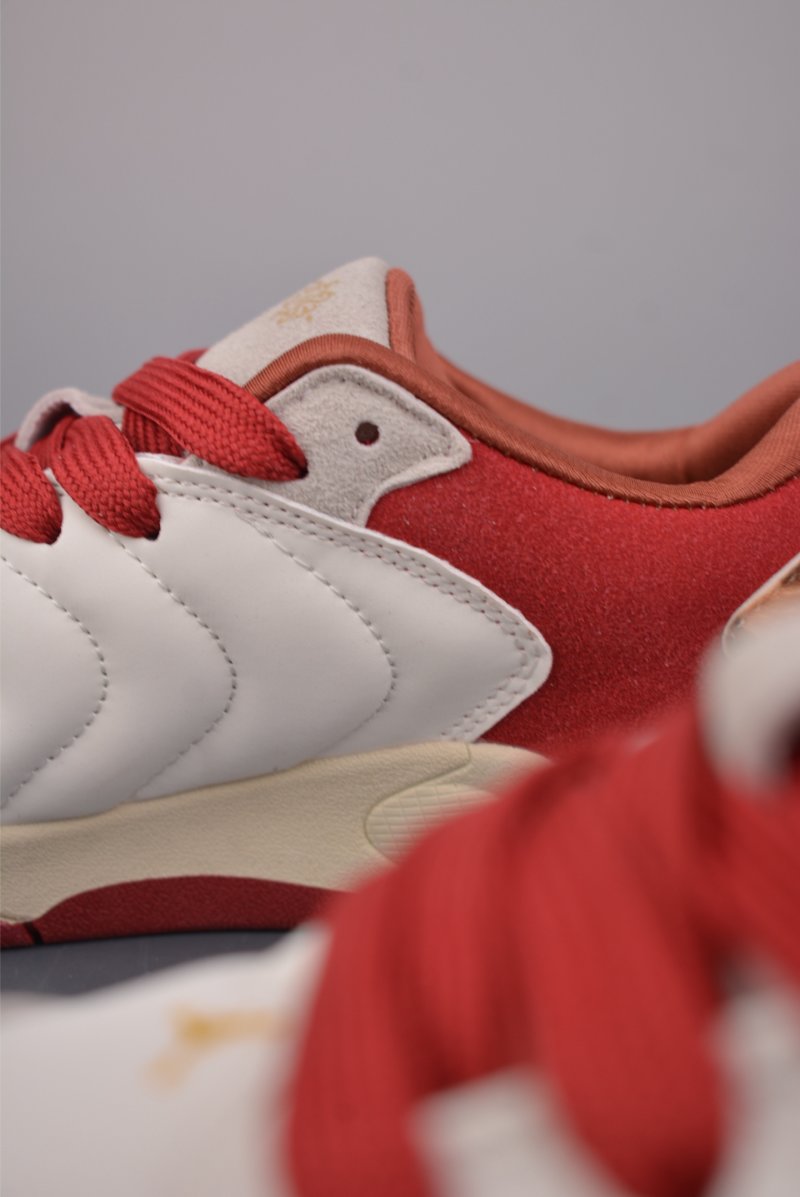 Jordan Session 'White' view