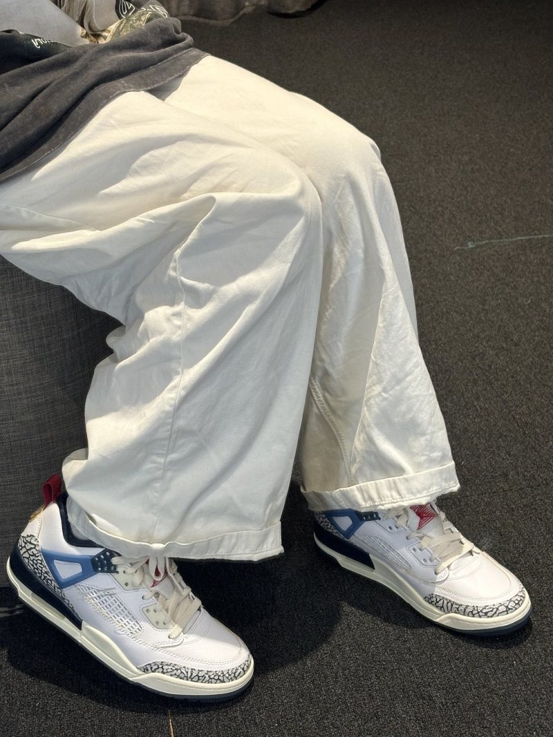 Jordan Spizike Low view