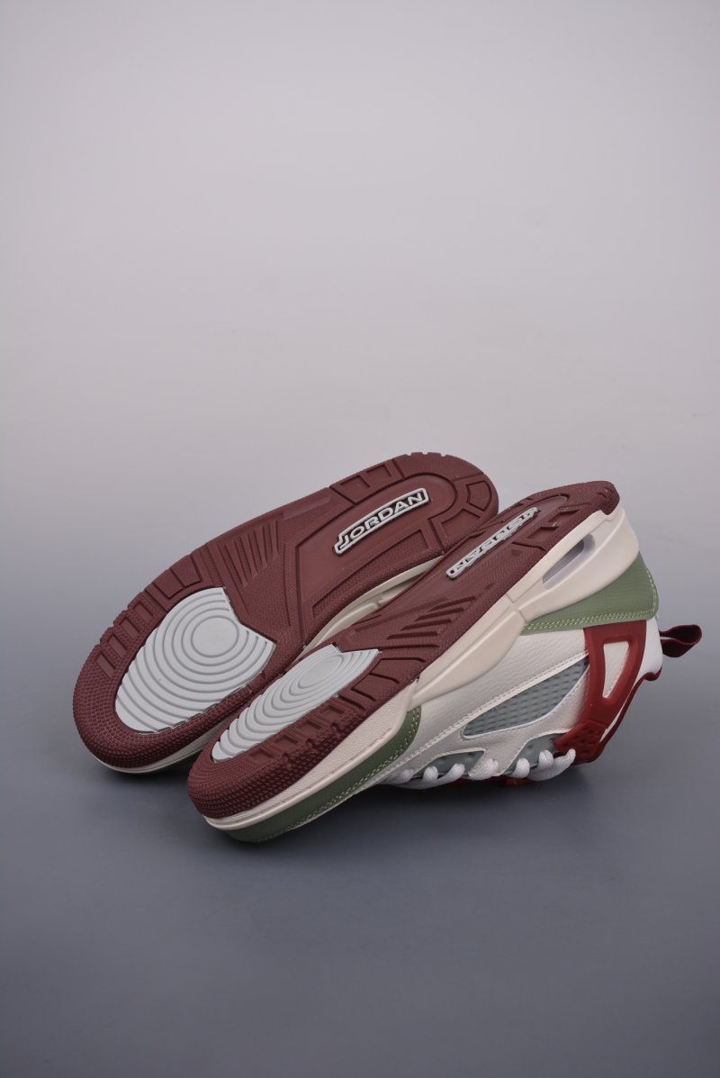 Jordan Spizike Low view