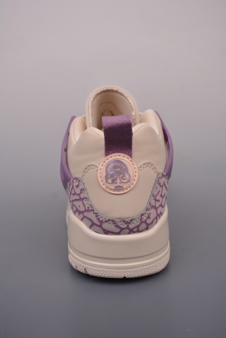 Jordan Spizike Low view 4