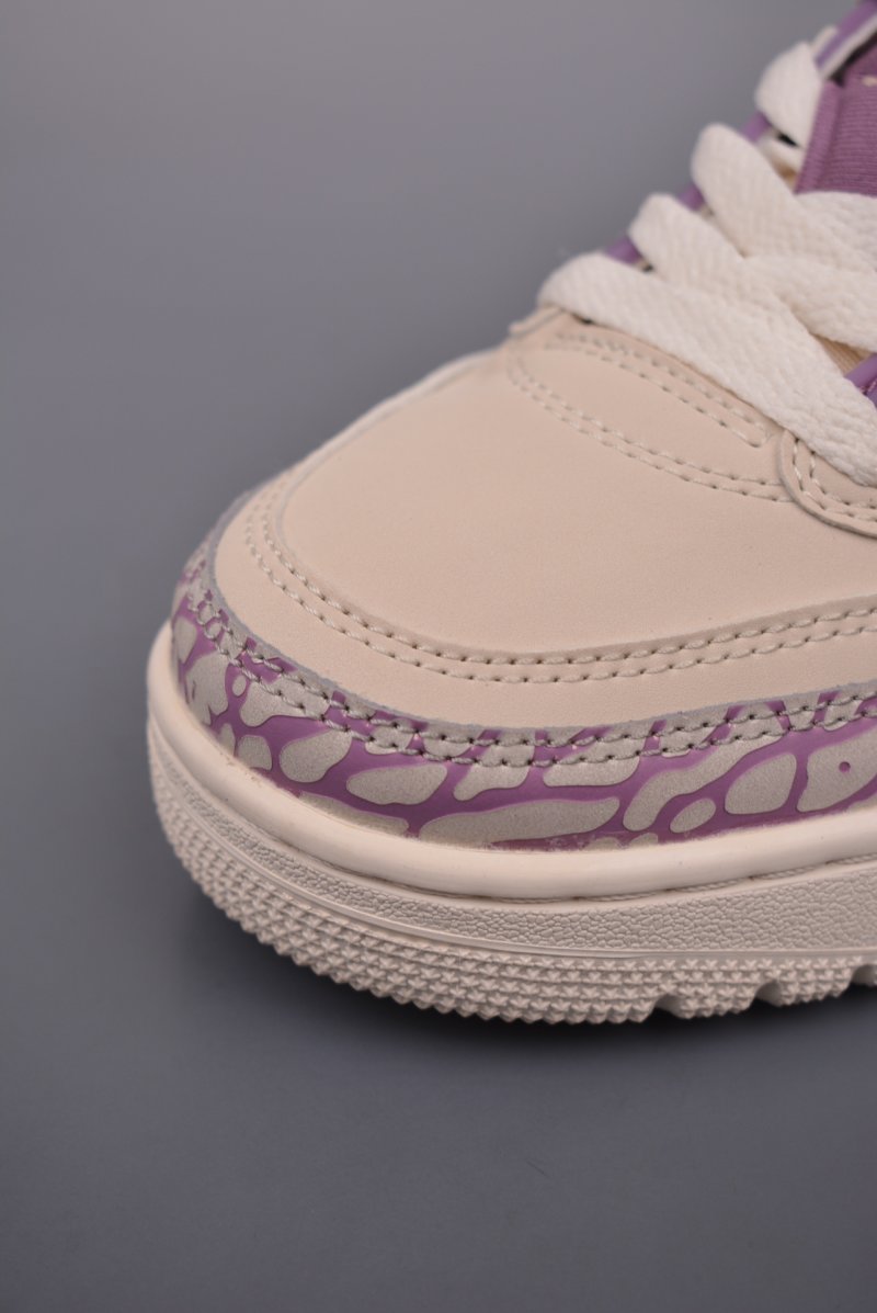 Jordan Spizike Low view