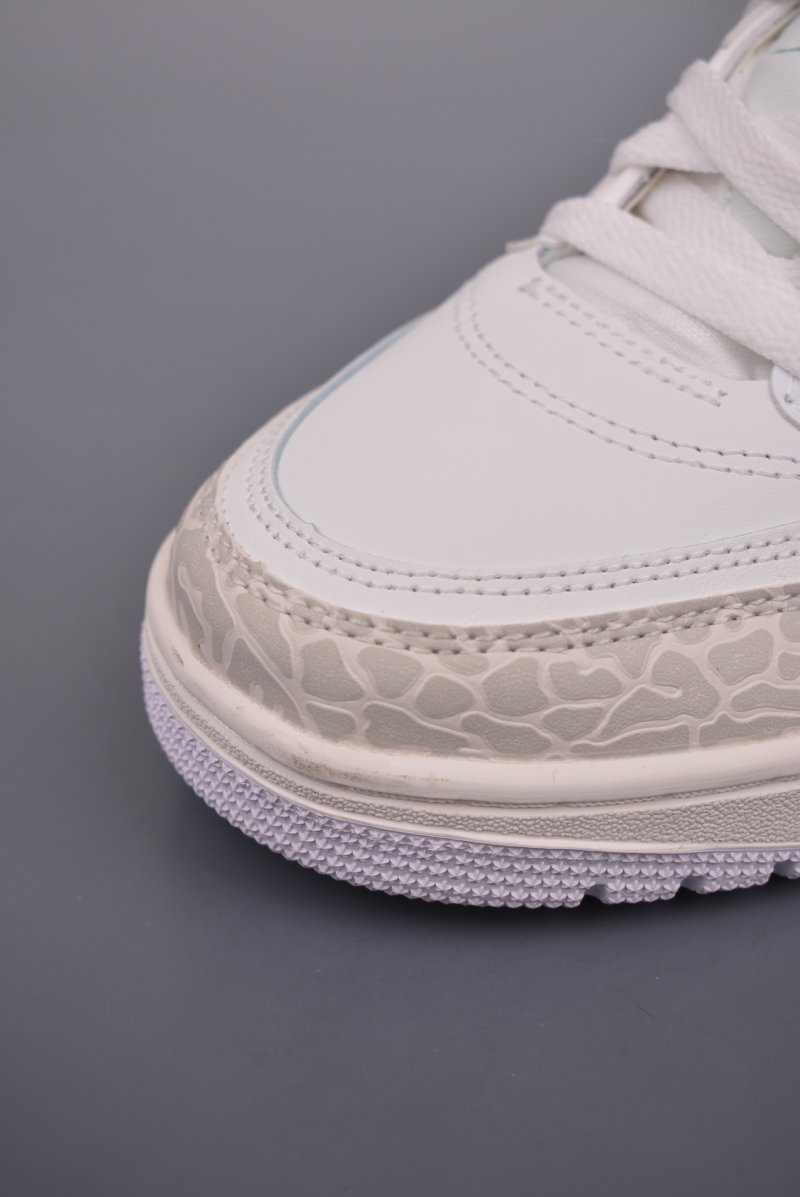 Jordan Spizike Low view