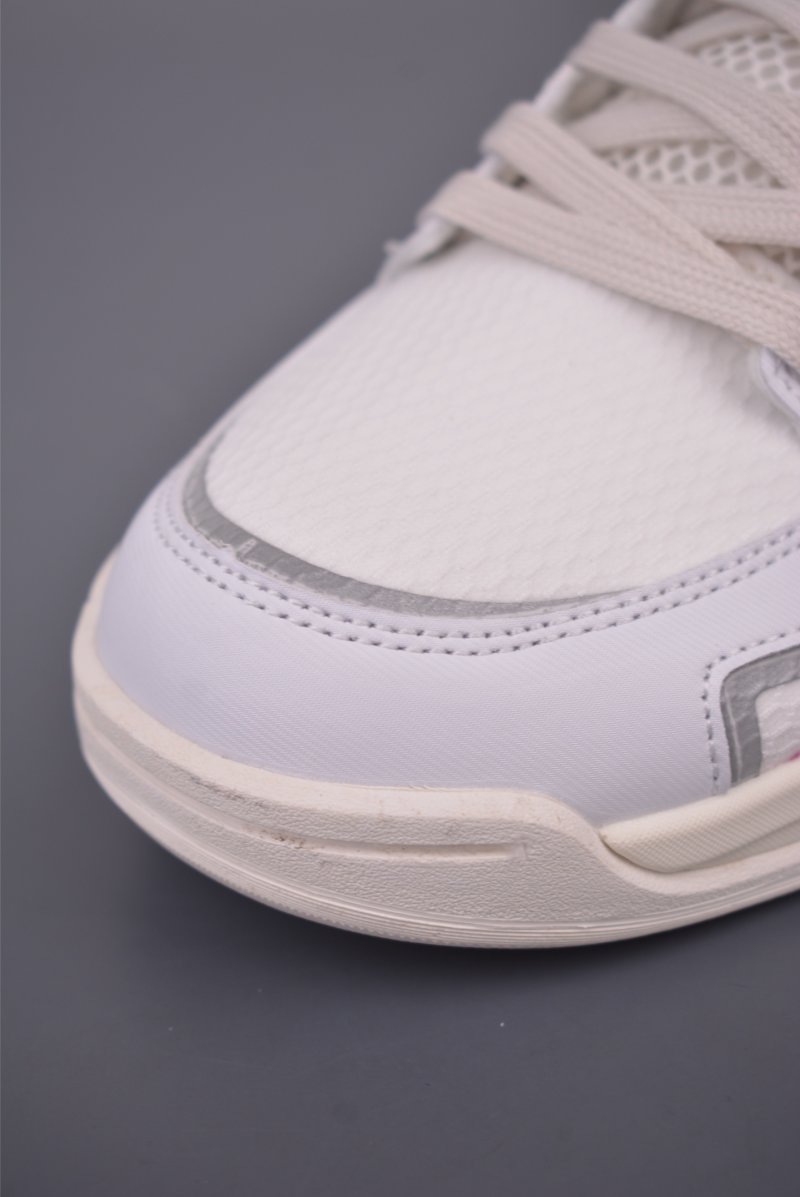 Air Jordan CMFT Era view