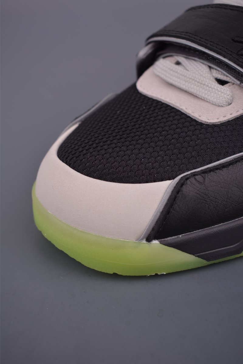 Travis Scott x Chase B x Jordan Jumpman Jack AJ4 'Black / Grey / Green' view