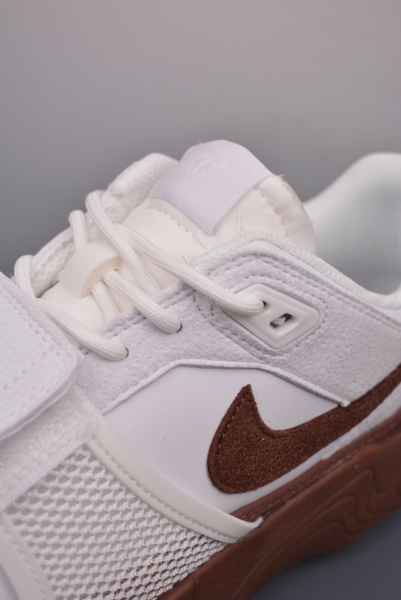 Travis Scott x Nike Shark-A-Don 'Sail' view